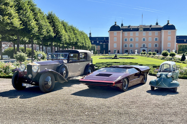 Image: The spectrum of the ASC-Classic-Gala Schwetzingen ranges from the 1953 Messerschmitt cabin scooter to the futuristic Sam Foose Pantera from 1972 and the elegant Rolls Royce Phantom II from the 1930s