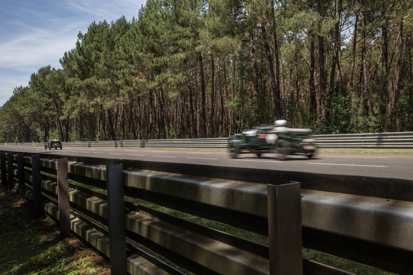 Die Bentley Boys sind unterwegs - Le Mans Classic 2016 - Plateau 01