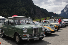 Die Briten bauten in den Sechziger- und Siebzigerjahren die unterschiedlichsten Fahrzeuge - 35. British Car Meeting auf dem Flugplatz Mollis