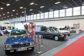 Die Cabriolet der Mercedes-Benz-Baureihen R107 und R129 - Motorworld Classic Berlin 2017
