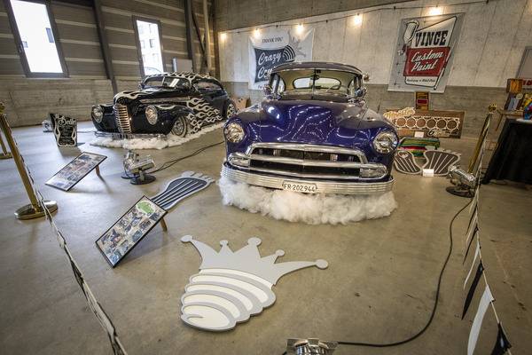 Die "Crazy Cruisers" aus Genf stellten anlässlich ihres 35-jährigen Clubjubiläums ihre Custom-Objekte zur Schau – Swiss RetroMecanika 2023