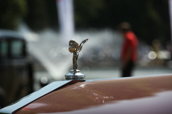 Die Emily tendiert in Richtung Wasser - Concours d'Elégance Suisse Coppet 2022