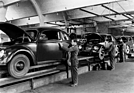 Die Endmontage war ebenfalls reine Handarbeit. Die Limousine kostet 1946 nach einer Preiserhöhung 4.250 RM.