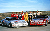 Die Fahrer für den Rekordversuch rekrutierten Morrison und Heinricy aus dem Kreis erfahrener Corvette-Piloten. Ein zweites Fahrzeug folgte einen Teil der Strecke (© Archiv Karl Ludvigsen, 1990) Die Fahrer für den Rekordversuch rekrutierten Morrison und Heinricy aus dem Kreis erfahrener Corvette-Piloten. Ein zweites Fahrzeug folgte einen Teil der Strecke (© Archiv Karl Ludvigsen, 1990)