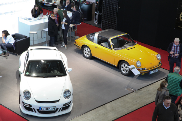 Die Fahrzeuge werden auch in Stuttgart immer jünger - Retro Classics Stuttgart 2017