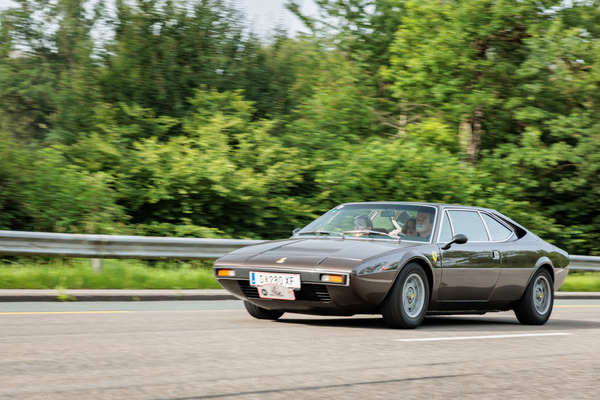 Image: The Wagner family traveled around 400 kilometers in the Ferrari 308 GT4 - for which they received a special prize