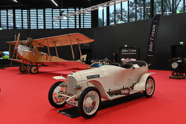 Bild: Die Ferdinand-Porsche-Erlebniswelt - Classic Expo Salzburg 2020