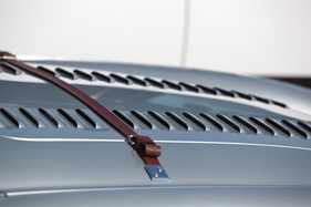 Die Haube eines Austin-Healey - British Car Meeting in Mollis am 28. August 2016