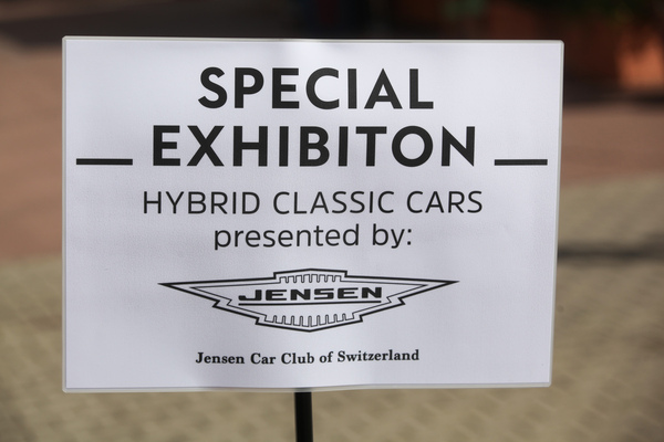 Die Hybrid-"Ausstellung" wurde vom Jensen-Club organisiert - Albisgütli Classic Cars & Bikes August 2022