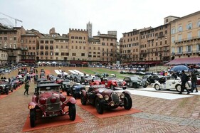 Die Mille Miglia 2020 macht Halt in Siena