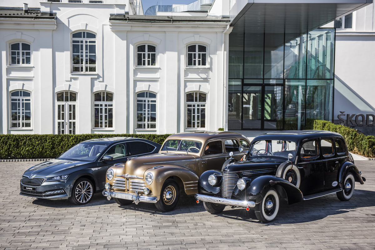 Die Modellreihe Superb stellt für die Marke Skoda den Höhepunkt deren Portfolios dar, und zwar schon seit 1934, als die ersten Exemplare dieser Luxuslimousine entstanden sind