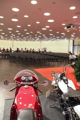 The motorcycles are waiting to be auctioned - Auction of the classic car gallery at the Dolder Grand Hotel 2017