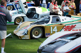 Die Porsche 962 der späten Achtzigerjahre dominieren das Feld der Gruppe-C-Rennwagen schon rein zahlenmäßig.