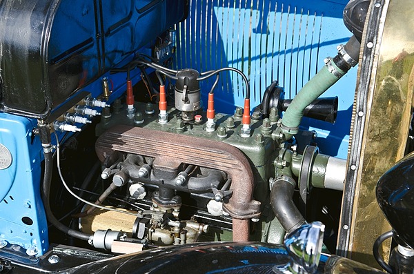 Die Restauration eines Citroën AC4 Lieferwagens: Motor des Citroen C4F