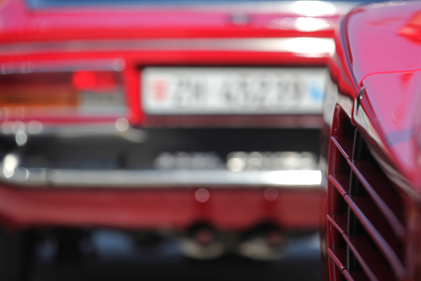 Die Rippen verraten den Ferrari Testarossa im Vordergrund - Dolder Classics September 2016