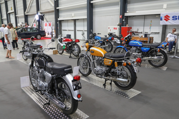 The FAM's special show focused on Japanese classics from Honda, Kawasasik, Suzuki, Yamaha and co - Swiss Classic World Lucerne 2023