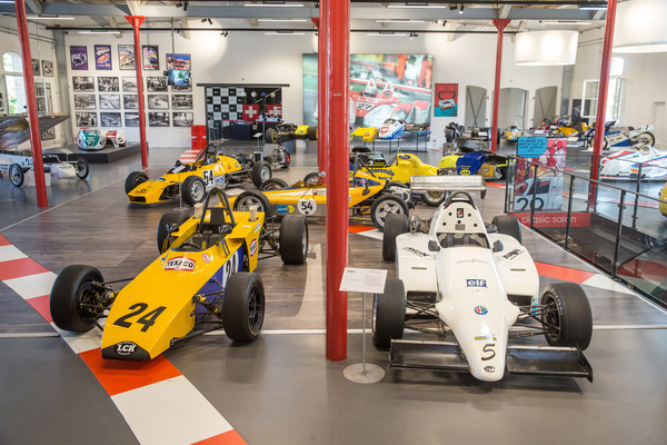 Die Sonderschau mit Fahrzeugen von Louis Christen – "autobau" Romanshorn