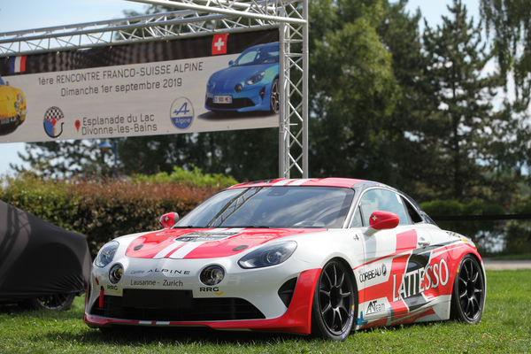 Die aktuelle Alpine A110 im Cup-Trim - 1ère Rencontre Franco-Suisse Alpine 2019