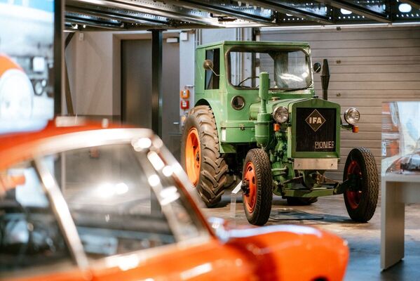 Image: Most of the vehicles on display come from the PS. storage facility - Special exhibition "Do you remember... of beetles and cheese hedgehogs" at the PS.Speicher