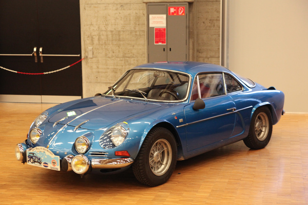 Die beliebte Berlinette - Alpine A 110 - OTM Fribourg 2015