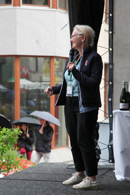 Die britische Botschafterin richtet eine Grussbotschaft an das Publikum - Concorso d'Eleganza - British Classic Car Meeting 2019