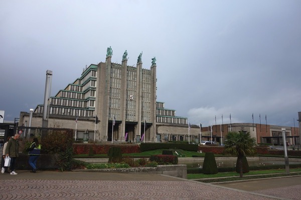 Die eindrucksvollen Hallen im Art-Déco-Stil – Classic Car Show Brussels 2022