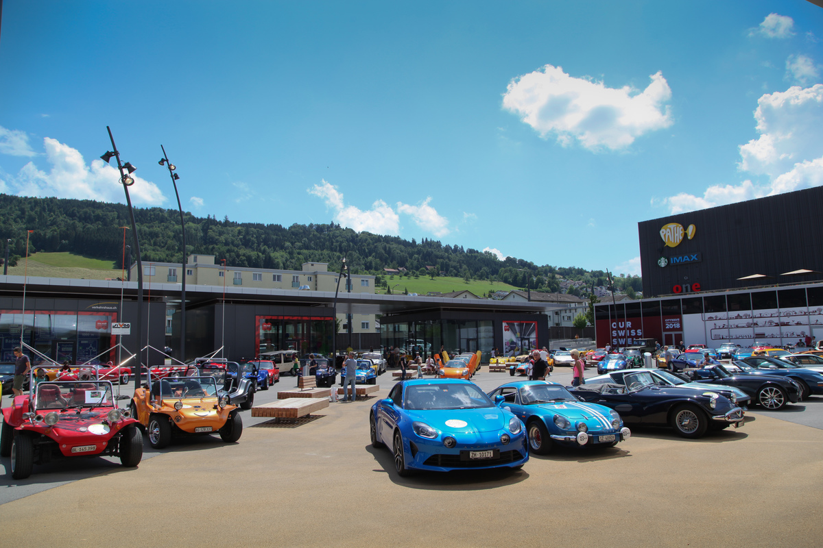 Treffen in der Mall of Switzerland
