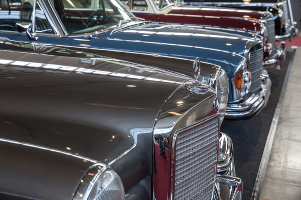 Die klassischen Mercedes-Kühler - Retro Classics Stuttgart 2017