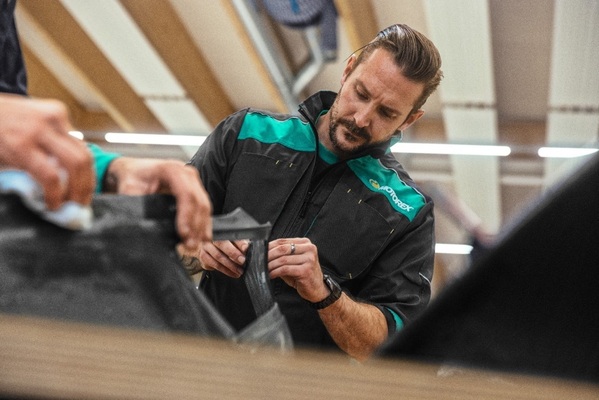 Bild: Die neue Kollektion Arbeitskleidung von Motorex ist Hightech zum Anziehen