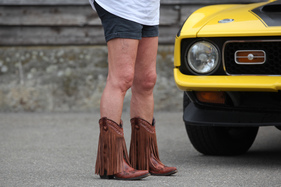 Die richigen Schuhe muss man genauso tragen ... - Mustang & Shelby Meeting 2017 in Zug Die richigen Schuhe muss man genauso tragen ... - Mustang & Shelby Meeting 2017 in Zug
