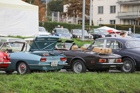 Diese zwei Fiat demonstrieren sehr schön die unterschiedliche Nutzung des Heckabteils – Albisgütli Classic Cars & Bikes 2024