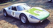 Dieser Porsche Carrera GTS trägt dieselbe Bemalung wie derEinsatzwagen von Buzzetta und Mitter bei den 24 Stunden von Daytona 1966