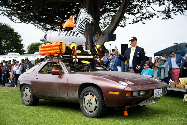 Bild: Dieser Porsche sieht noch verhältnismässig fahrbar aus – Concours d'Lemons 2024