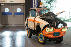 This vehicle looks a little awkward even by Ami-6 standards - Techno Classica 2023