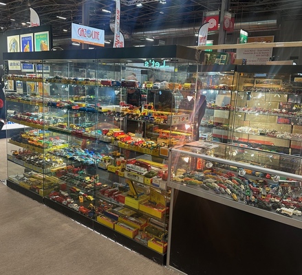 Bild Dinky Toys in allen Varianten – Rétromobile Paris 2025