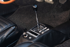 Offene Schaltkulisse des eng gestuften Fünfganggetriebes wie bei den "grossen" Ferrari