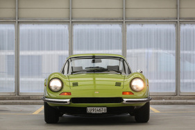 Dino 246 GT (1972) - elegant und sportlich