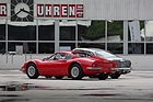 Dino 246 GT (1973) - nach geschlagener Schlacht neben dem Lancia Flaminia - an der Dolder-Versteigerung der Oldtimer Galerie am 11. Juni 2016