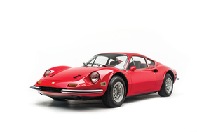 Dino 246 GT 'Chairs & Flares' (1972) - als Lot 243 an der RM/Sotheby's Arizona Versteigerung am 19. Januar 2018