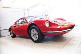 Dino 246 GT 'L-Series' (1970) - als Lot 261 an der RM/Sotheby's Arizona Versteigerung 2017 angeboten