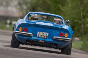 Dino 246 GTS (1972) - aus dieser Perspektive sahen die meisten "Gegner" den Dino