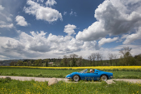 Dino 246 GTS (1972) - der Dino trug nie die Marke Ferrari, auch wenn viele Besitzer Pferdchen auf den Wagen klebten