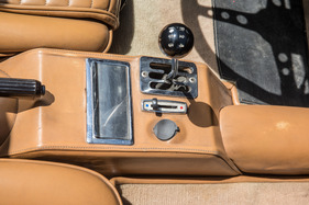 Dino 246 GTS (1972) - klassische Kulissenschaltung, der erste Gang ist links hinten