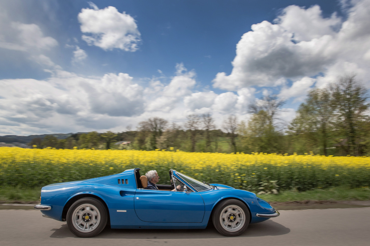 Dino 246 GTS (1972) - taugt auch durchaus zum Cruisen und Flanieren