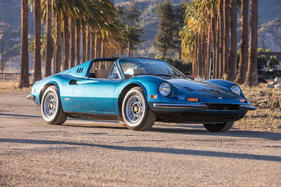 Dino 246 GTS (1974) - als Lot 095 an der Bonhams Versteigerung von Scottsdale am 18. Januar 2018
