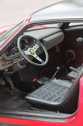 Dino 246 GTS (1974) - die Daytona-Sitze gab es gegen Aufpreis