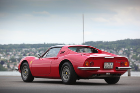 Dino 246 GTS (1974) - ein Sportwagen par Excellence