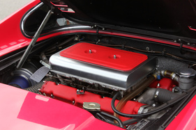 Dino 246 GTS (1974) - für den Mechaniker ist ein Dino nicht das Optmium, die Zugänglichkeit ist nicht zu allen Teilen gegeben