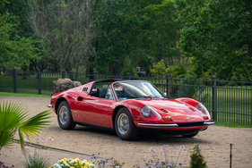 Dino 246 GTS 'Chairs & Flares' (1974) - als Lot 3149 angeboten an der RM/Sotheby's Gene Ponder Collection Versteigerung am 24. September 2022