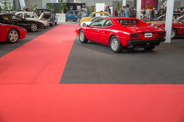 Dino 308 GT/4 im Angebot von Classicbid - Retro Classics Stuttgart 2017